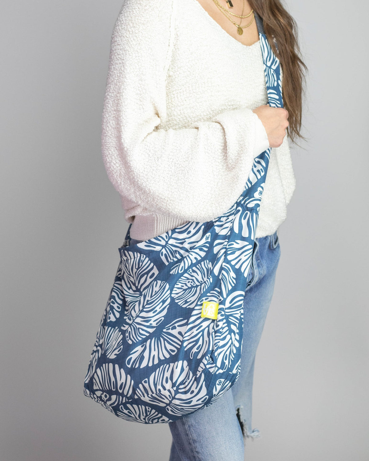 Crossbody Stash It Tote Bag - Turtle Bay