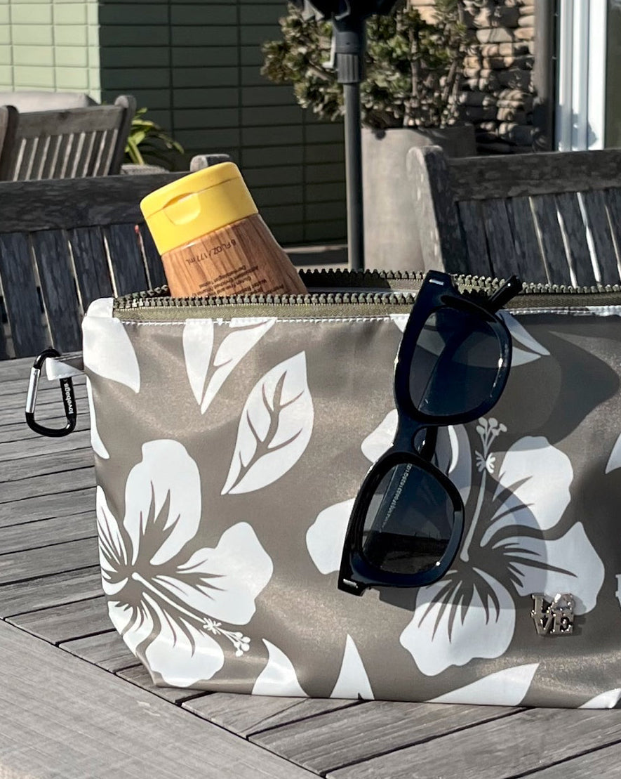 POOL PARTY Water Resistant Pouch — Shaka Laka
