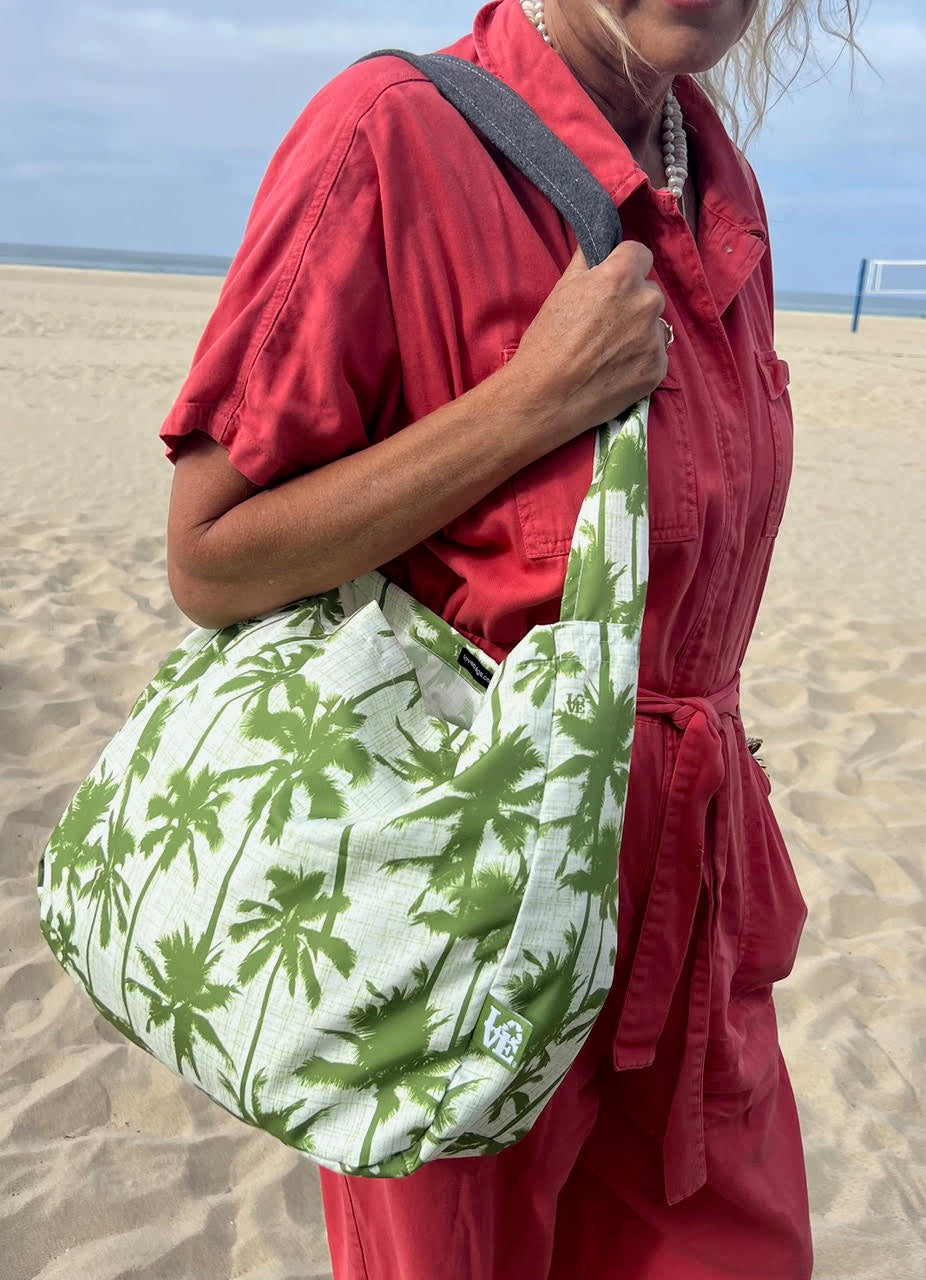 Stash It Tote Bag - Sunset Palms