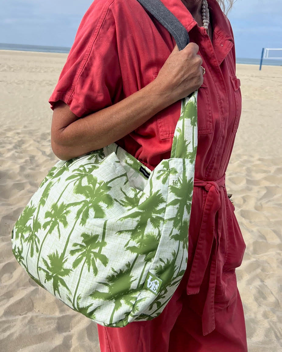 Stash It Tote Bag — Sunset Palms