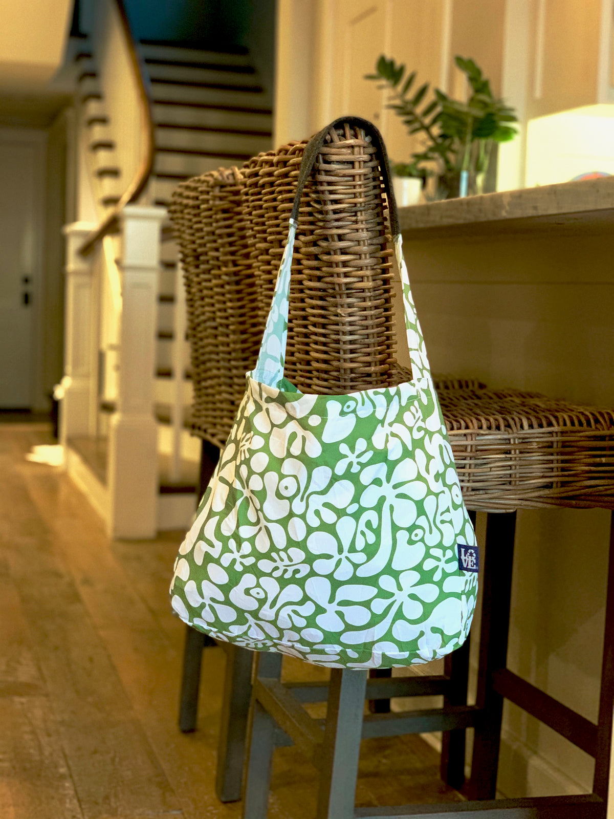Stash It Tote Bag - Groovy Love