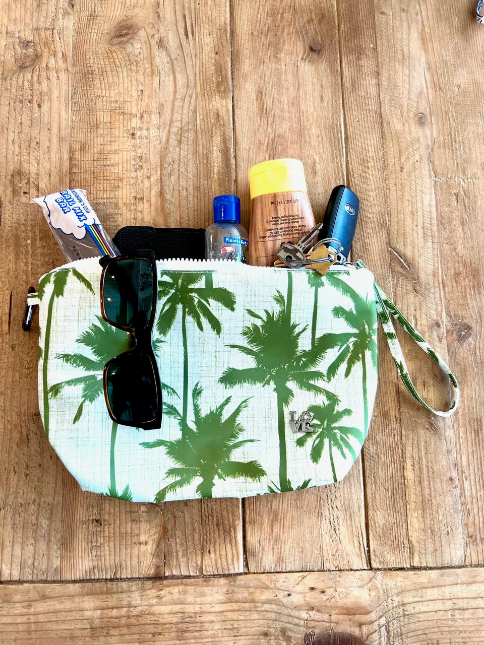 POOL PARTY Water Resistant Pouch - Sunset Palms